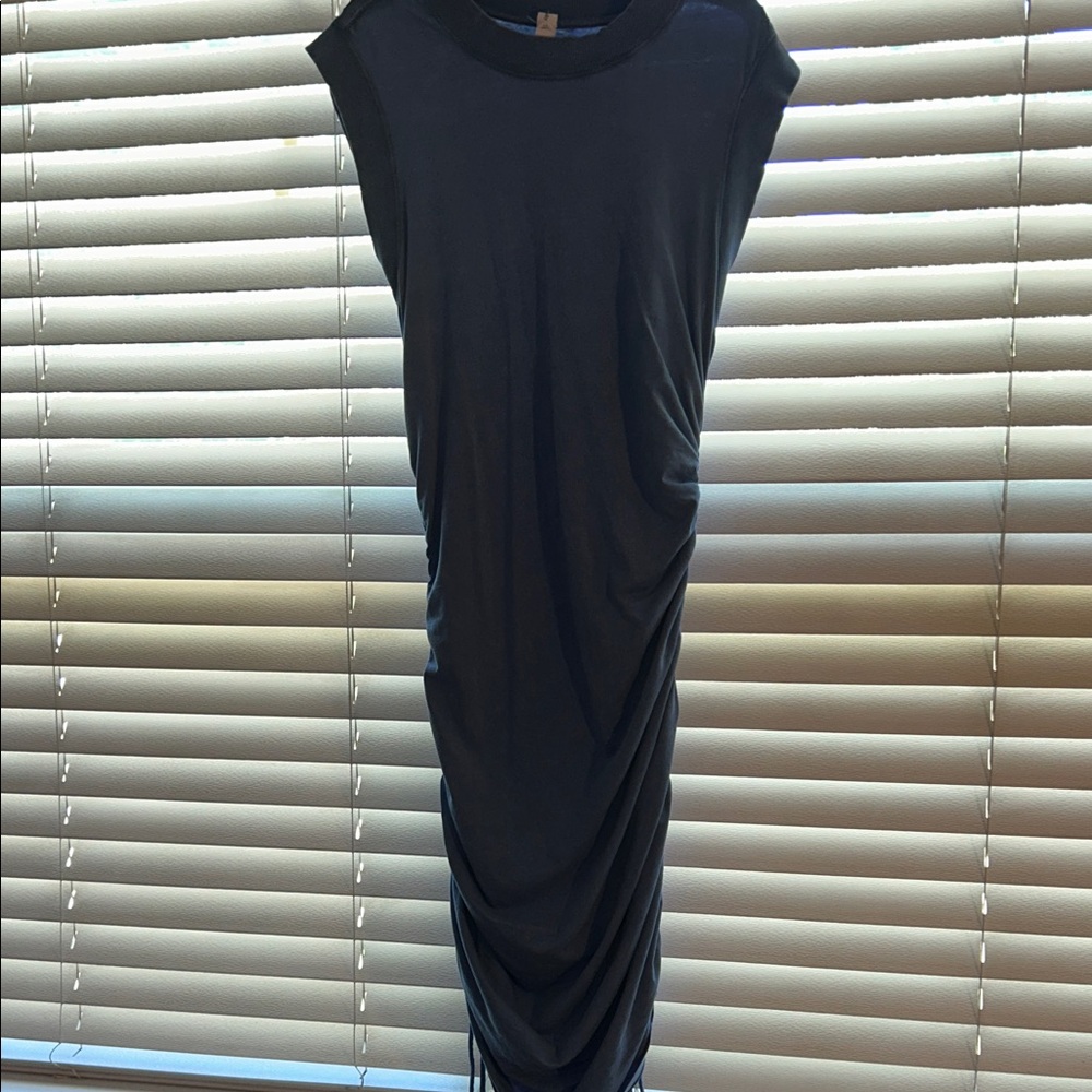 Sleeveless Blue Midi Dress with Side Ruching